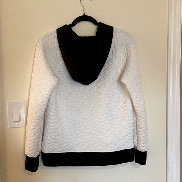 Calvin Klein Performance hooded sweater. - Picture 4 of 4